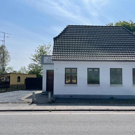 Hyggeligt Sommerhus I Jerup Bagian luar foto